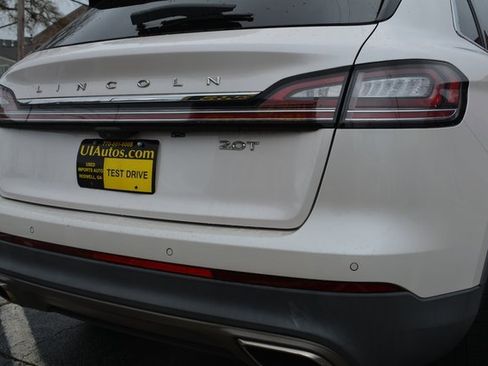 Used 2019 Lincoln Nautilus FWD image 8