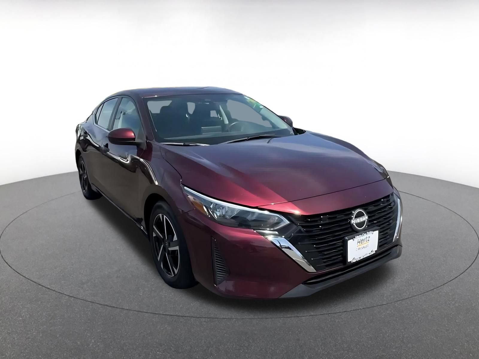 Used 2025 Nissan Sentra SV FWD image 3