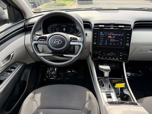 Used 2024 Hyundai Tucson SEL AWD/4WD image 16