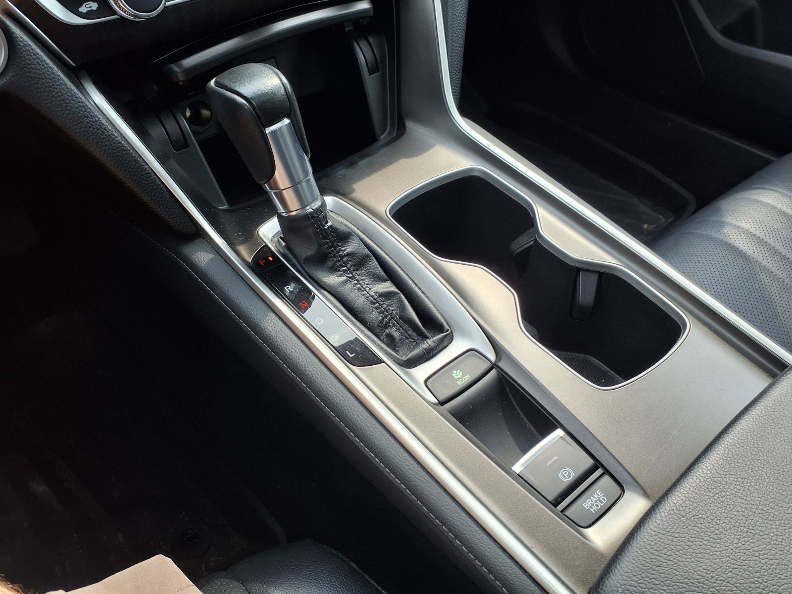 Used 2018 Honda Accord EX-L image 13