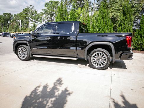 Used 2024 GMC Sierra 1500 Denali Ultimate image 7