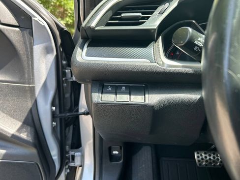 Used 2020 Honda Civic Sport image 23