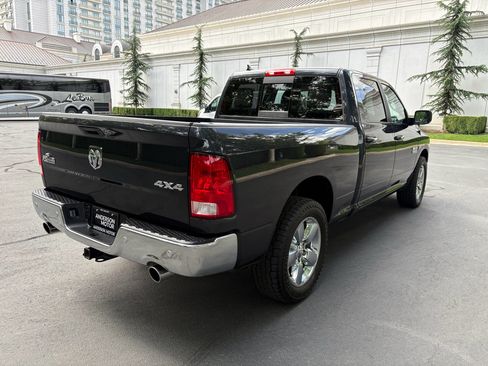 Used 2017 RAM 1500 Big Horn AWD/4WD image 8