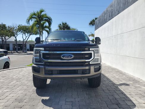 Used 2022 Ford F250 King Ranch w/ King Ranch Ultimate Package image 2