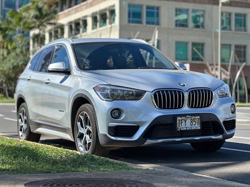 Used 2018 BMW X1 sDrive28i image 6