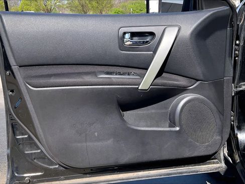 Used 2013 Nissan Rogue S image 21