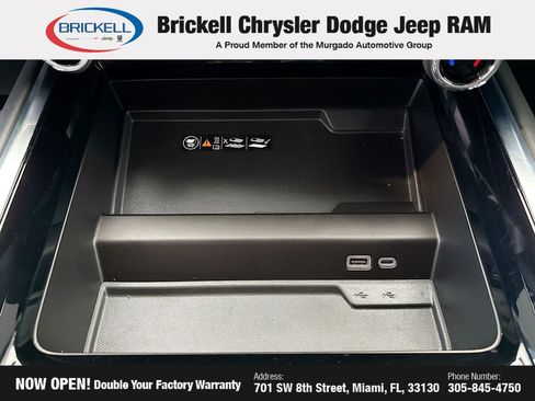 Used 2025 Chevrolet Tahoe Z71 AWD/4WD image 31