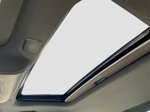 Used 2023 Cadillac CT4 Premium Luxury image 21