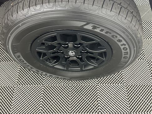 Used 2023 Toyota Tacoma SR5 image 11