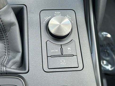 Used 2025 Lexus IS 350 F Sport w/ Navigation Package RWD image 27
