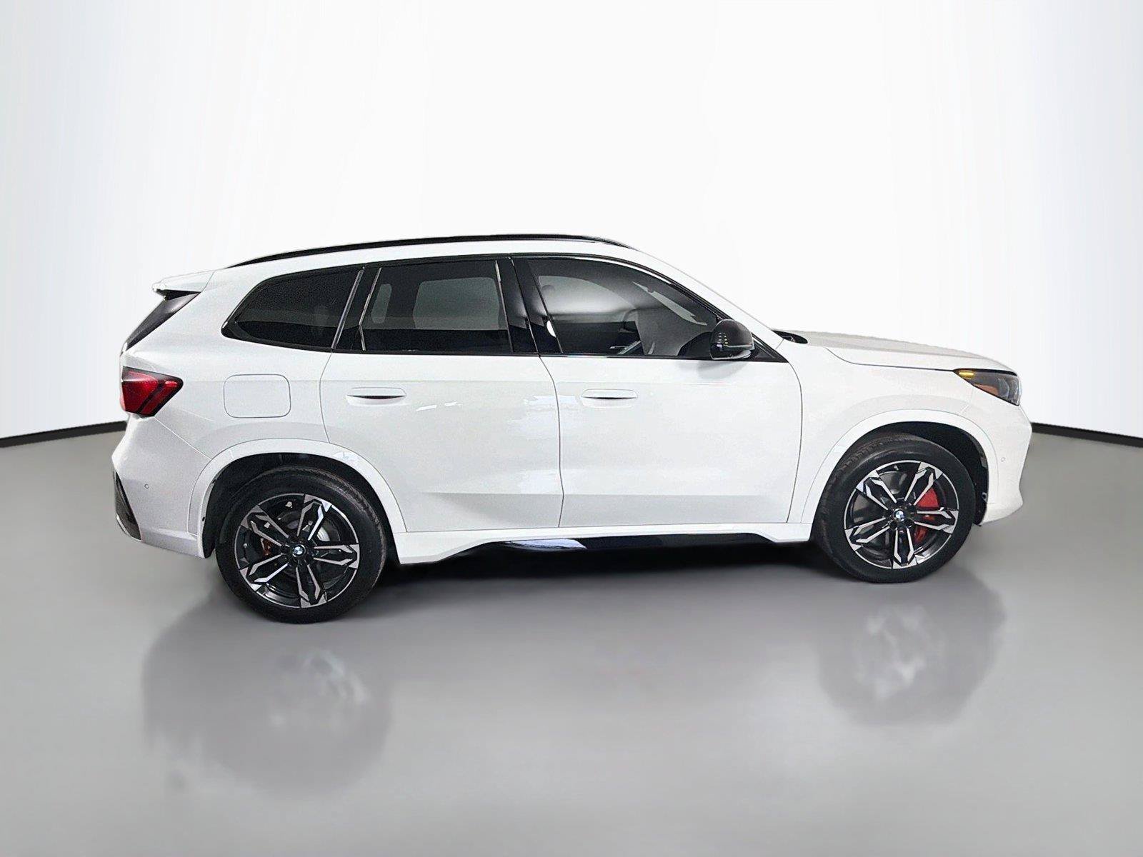 New 2027 BMW X1 xDrive28i AWD/4WD image 4