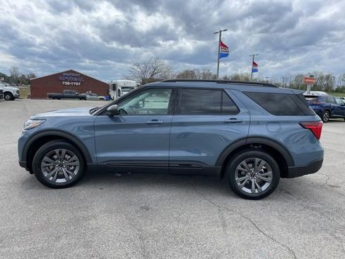 New 2026 Ford Explorer Active image 5