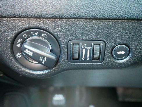 Used 2017 Chrysler 300 S w/ 300S Premium Group image 22