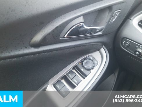 Used 2024 Chevrolet Malibu LT FWD image 31