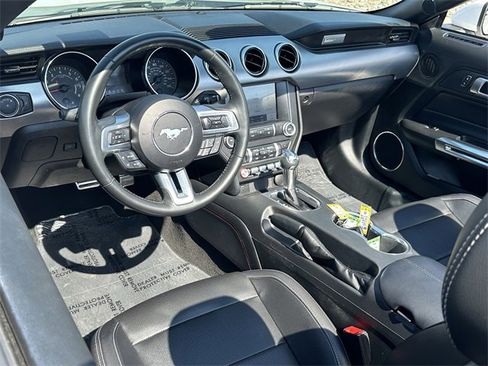 Used 2023 Ford Mustang Premium image 9