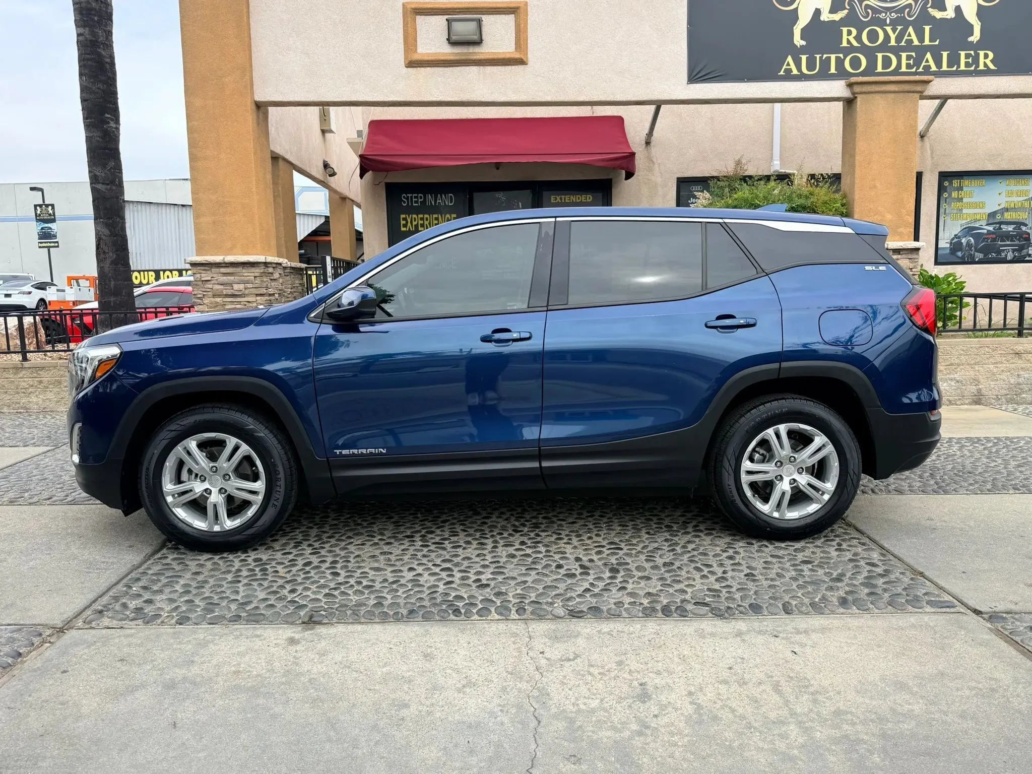 Used 2019 GMC Terrain SLE FWD image 7