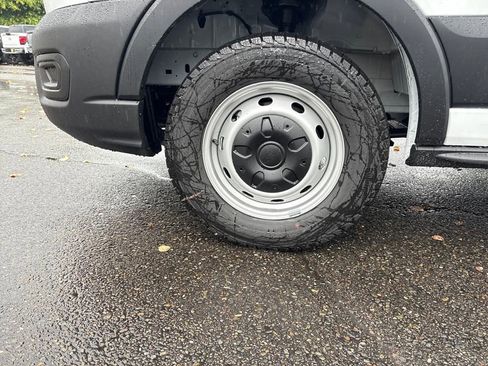 New 2025 Ford Transit 250 148 Medium Roof w/ Load Area Protection Package image 30