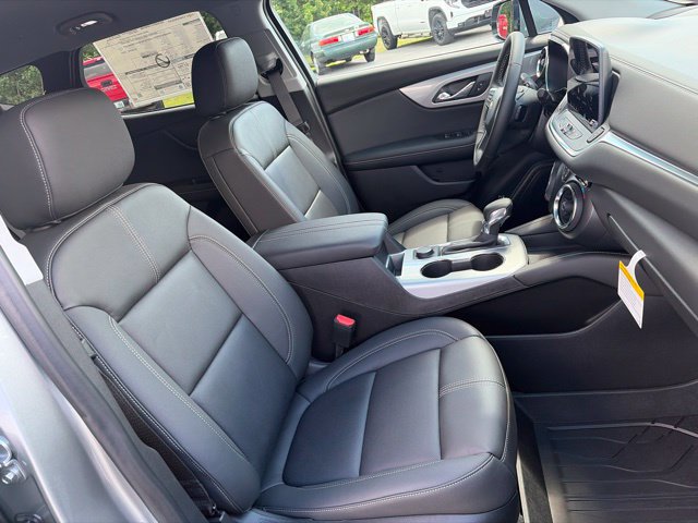 New 2026 Chevrolet Blazer LT w/ LPO, Floor Liner Package AWD/4WD image 40