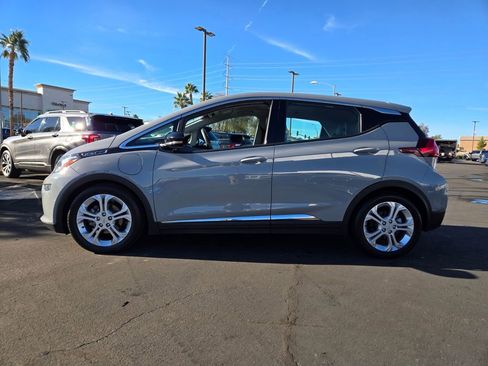 Used 2021 Chevrolet Bolt LT image 3