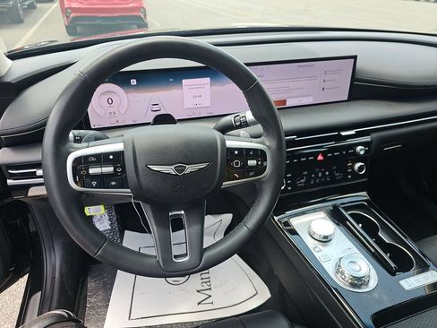 Used 2025 Genesis G80 2.5T AWD/4WD image 6