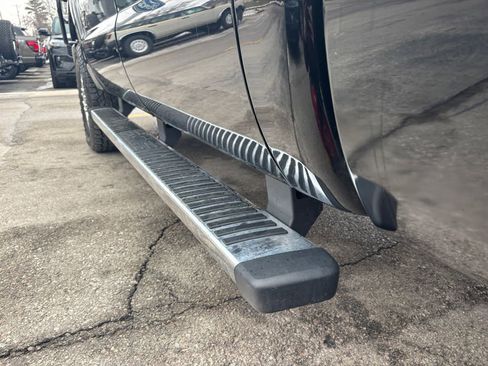 Used 2016 Ford F350 Lariat w/ Chrome Package image 16