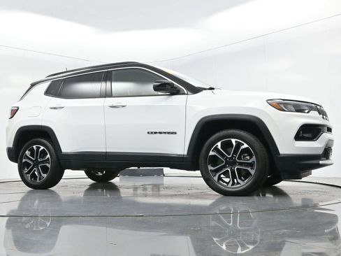 Used 2023 Jeep Compass Limited AWD/4WD image 43