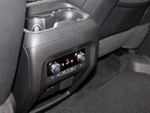 Used 2025 GMC Acadia Denali image 20