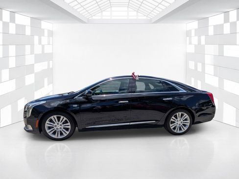 Used 2019 Cadillac XTS Luxury FWD image 4