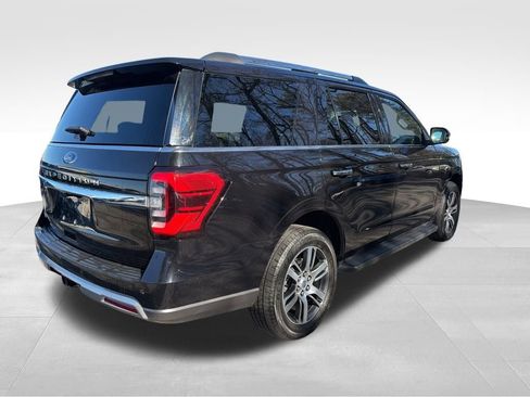 Used 2024 Ford Expedition Limited AWD/4WD image 5
