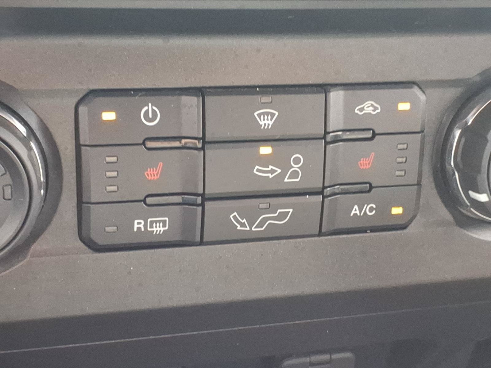 Used 2018 Ford F150 XLT w/ Equipment Group 302A Luxury AWD/4WD image 19