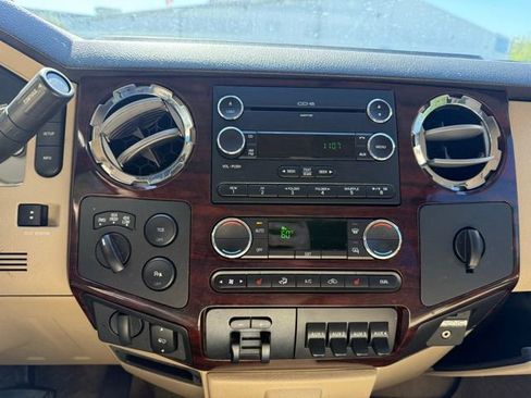 Used 2009 Ford F350 4x4 Crew Cab Super Duty image 22