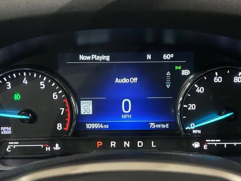 Used 2022 Ford Explorer Limited w/ Equipment Group 301A AWD/4WD image 85