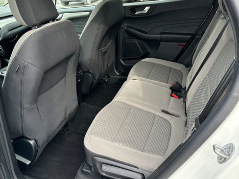 Used 2021 Ford Escape SE w/ Convenience Package image 9