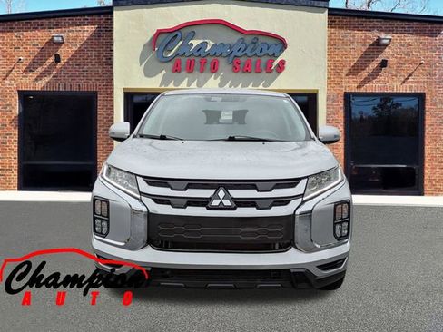Used 2021 Mitsubishi Outlander Sport SE image 7