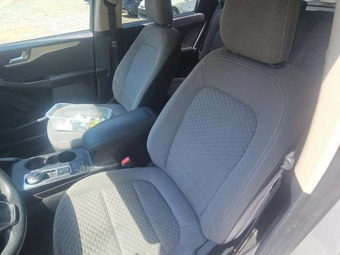 Used 2020 Ford Escape SE FWD image 5