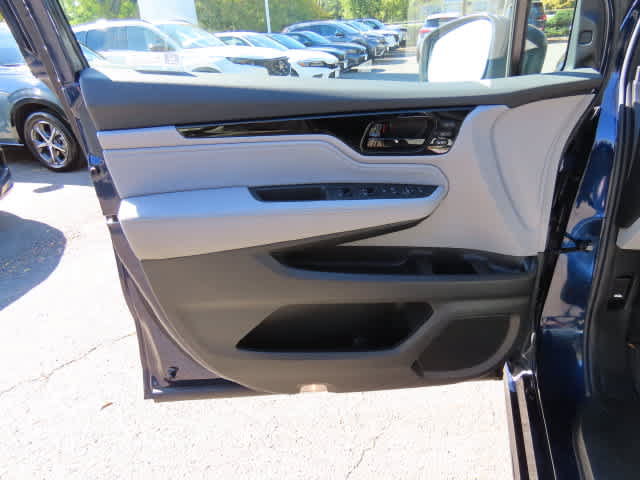 Used 2024 Honda Odyssey Touring image 18