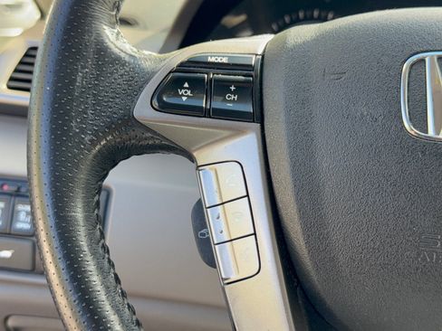 Used 2016 Honda Odyssey EX-L image 18
