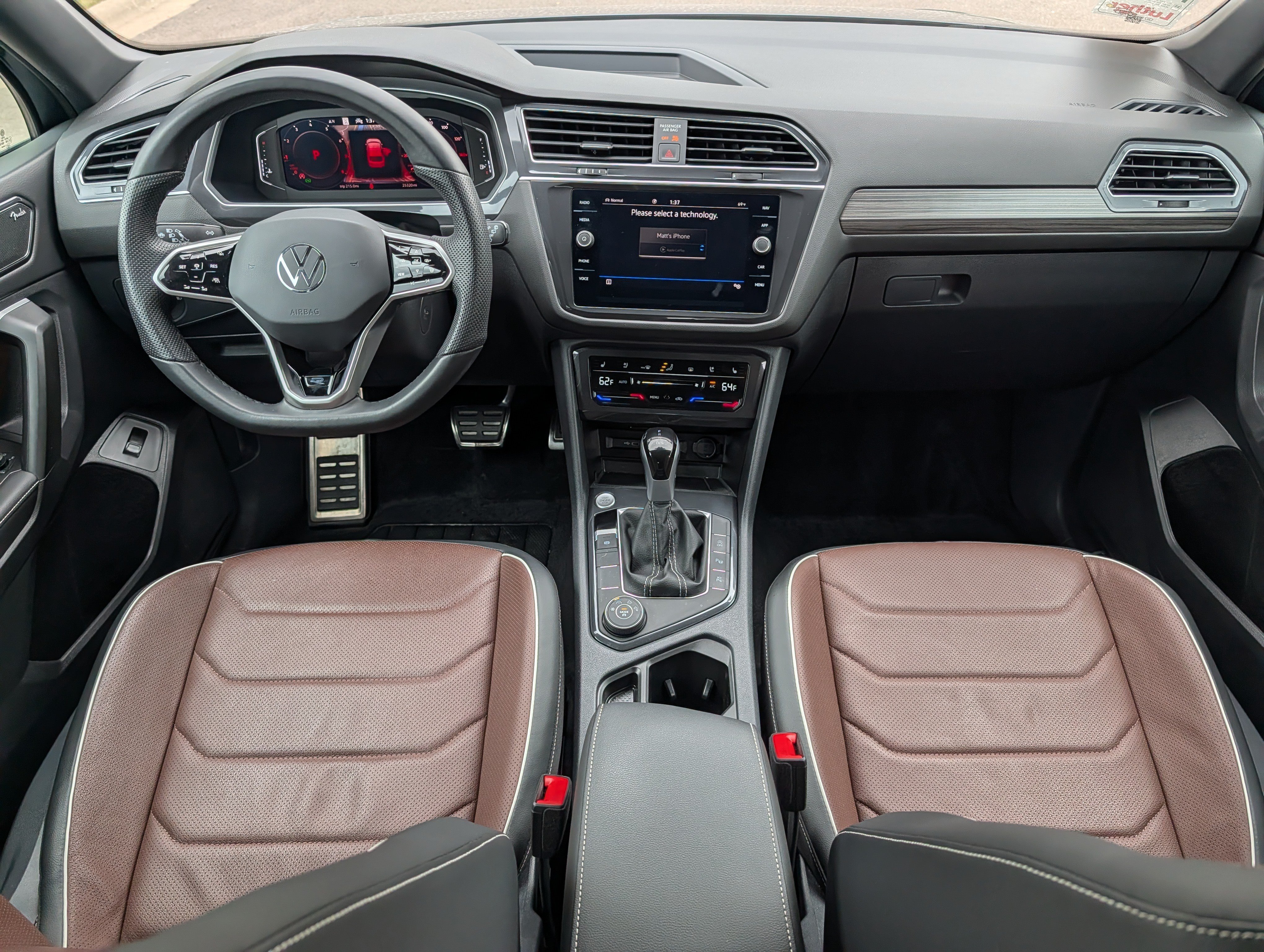 Certified 2024 Volkswagen Tiguan SEL R-Line w/ MDO Package, Two-Row AWD/4WD image 10
