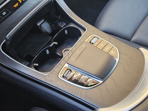 Certified 2022 Mercedes-Benz GLC 300 4MATIC image 20