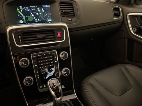 Used 2016 Volvo S60 T5 Premier FWD image 24