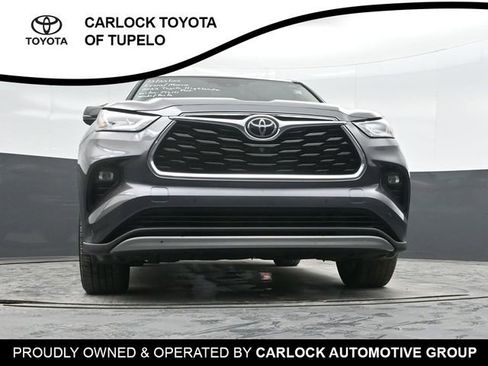 Used 2022 Toyota Highlander Platinum image 43