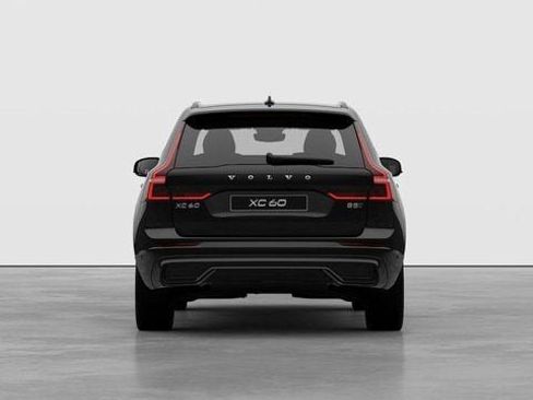 New 2026 Volvo XC60 B5 Ultra w/ Protection Package Premier image 4
