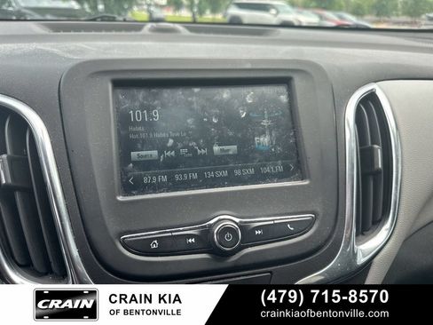 Used 2018 Chevrolet Equinox LT FWD image 26
