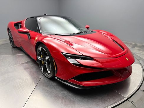 Used 2021 Ferrari SF90 Stradale AWD/4WD image 3