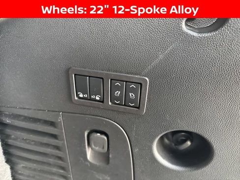 Used 2019 Cadillac Escalade Luxury w/ Escalade Sport Edition image 25