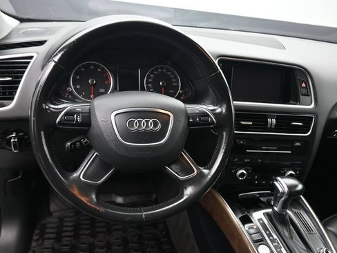 Used 2016 Audi Q5 2.0T Premium Plus w/ Technology Package AWD/4WD image 15
