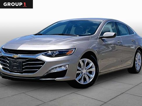 Used 2025 Chevrolet Malibu LT FWD image 1