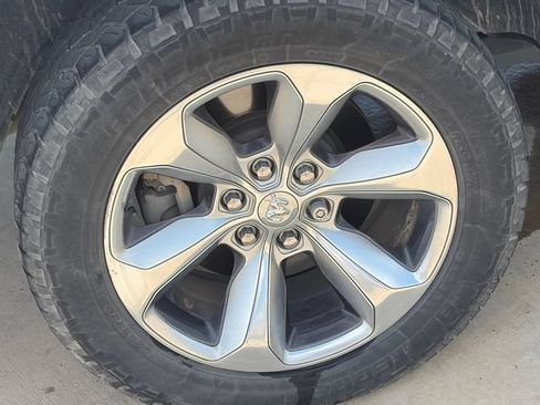Used 2022 RAM 1500 Limited w/ Off Road Group AWD/4WD image 11