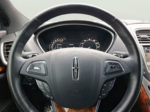 Used 2018 Lincoln MKX Reserve w/ Driver Assistance Package AWD/4WD image 21