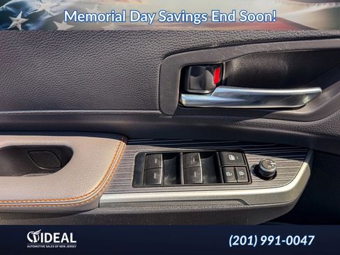 Used 2022 Toyota Sienna XSE w/ XSE Plus Package AWD/4WD image 34
